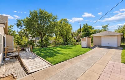627 Hartsdale Drive, Dallas TX 75211 - Photo 4