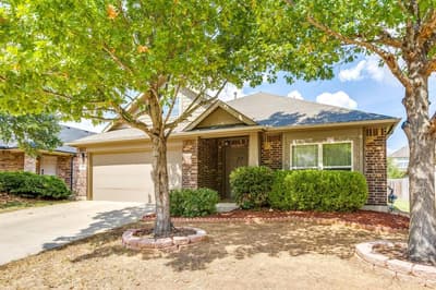 881 Oarlock Drive, Crowley TX 76036 - Photo 3