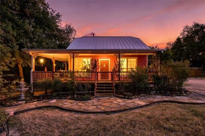 207 Commerce Street, Cumby TX 75433