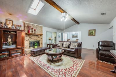 718 Southridge Court, Grand Prairie TX 75052 - Photo 4