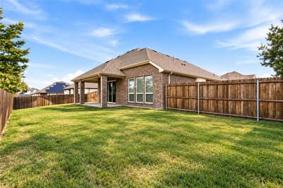 1719 Newport Lane, Cedar Hill TX 75104 - Photo 4