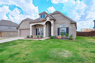 1802 ranch view Drive, Cedar Hill TX 75104
