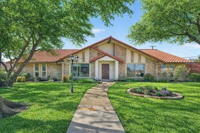 15415 Leavalley Drive, Dallas TX 75248