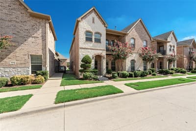 4268 Comanche Drive, Carrollton TX 75010 - Photo 2