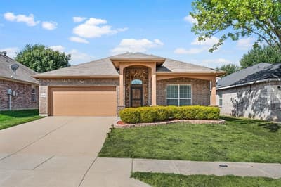 8255 Clarksprings Drive, Dallas TX 75236 - Photo 2