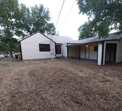 1113 Commerce Drive, Greenville TX 75401 - Photo 3