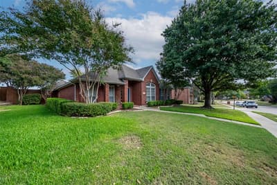 10700 Briar Brook Lane, Frisco TX 75033 - Photo 4