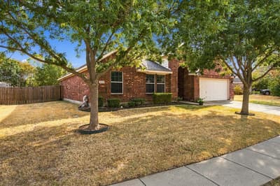 2412 Clubhouse Drive, Denton TX 76210 - Photo 2