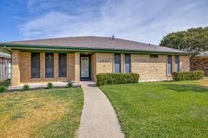 1721 Guildford Street, Garland TX 75044