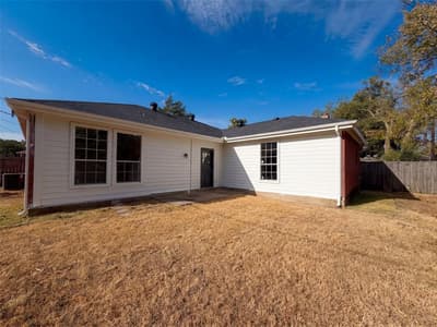 4519 Marcell Avenue, Dallas TX 75211 - Photo 5