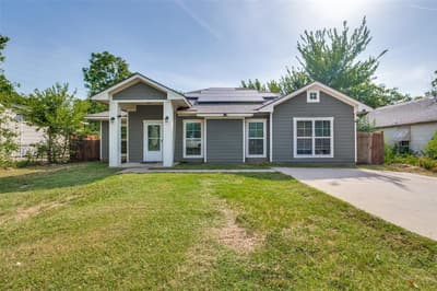207 Ennis Street, Waxahachie TX 75165
