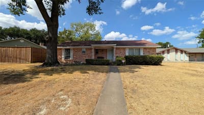 1453 Brook Valley Place, Dallas TX 75232 - Photo 2
