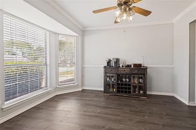 500 Bayberry Lane, Euless TX 76039 - Photo 4
