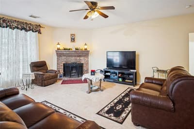 8210 Champion Drive, Rowlett TX 75089 - Photo 4