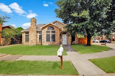 805 Brockden Drive, Mesquite TX 75149