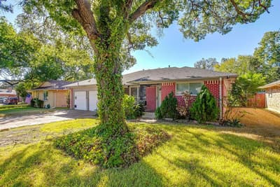 8830 Lapanto Lane, Dallas TX 75227 - Photo 2