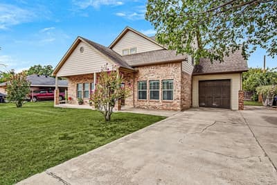105 Water Lane, Crowley TX 76036 - Photo 3