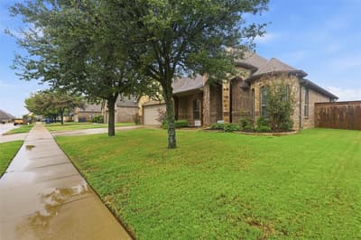1152 Blue Sky Lane, Burleson TX 76058 - Photo 3