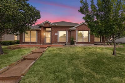 232 Laramie Lane, DeSoto TX 75115
