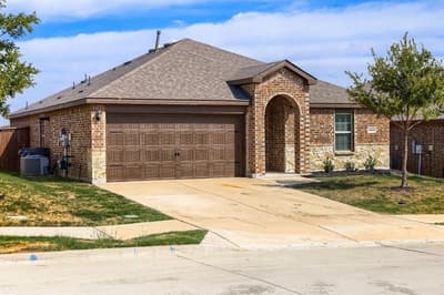 1212 Rountree Court, Celina TX 75009 - Photo 2