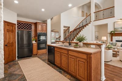 3736 Boxwood Drive, Grand Prairie TX 75052 - Photo 3