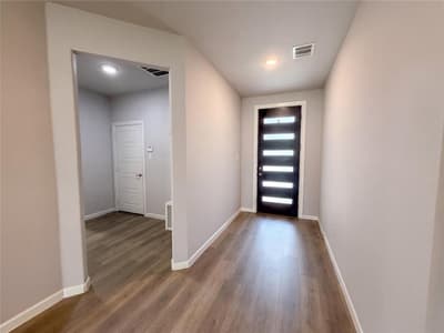 5417 Highview Court, Haltom City TX 76137 - Photo 4