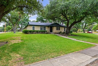2630 Briarcove Drive, Plano TX 75074 - Photo 2