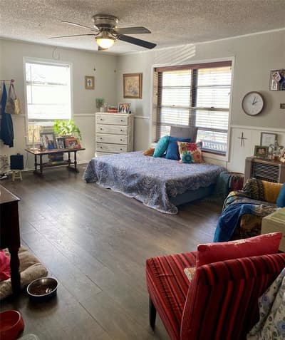 1115 S 6th Street, Bonham TX 75418 - Photo 2