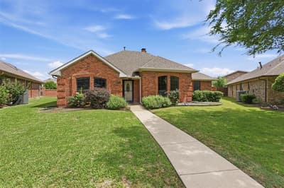 112 Highland Meadow Circle, Coppell TX 75019 - Photo 2