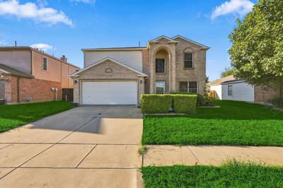 1424 Autumncrest Drive, Arlington TX 76002 - Photo 2