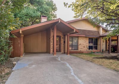 2604 Nina Circle, Grand Prairie TX 75052