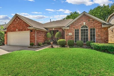 4825 Gloucester Drive, Grand Prairie TX 75052 - Photo 5