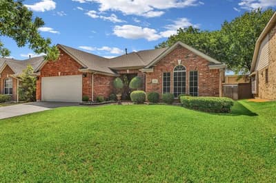 4825 Gloucester Drive, Grand Prairie TX 75052 - Photo 4