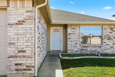 2112 Valley Forge Trail, Fort Worth TX 76177 - Photo 2
