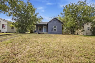 2222 W Bond Street, Denison TX 75020
