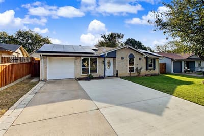4716 Kyle Drive, Balch Springs TX 75180 - Photo 3