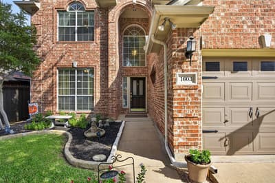 1603 Creekside Drive, Corinth TX 76210