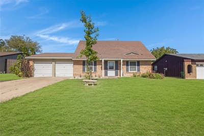7917 Donegal Lane, North Richland Hills TX 76180 - Photo 4