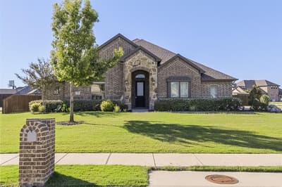 177 Hackney Street, Waxahachie TX 75165 - Photo 2