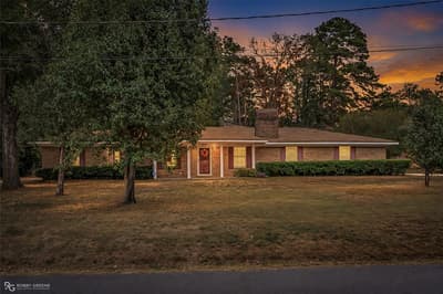 1204 Park Hwy, Minden LA 71055