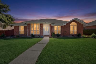 2318 Bent Bow Drive, Garland TX 75044