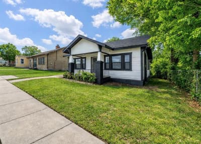 2628 Avenue G, Fort Worth TX 76105 - Photo 2