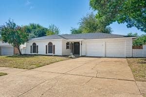 769 Charlyne Drive, Burleson TX 76028 - Photo 2