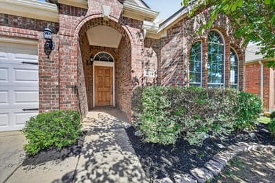 2745 Cedar Ridge Lane, Fort Worth TX 76177 - Photo 2