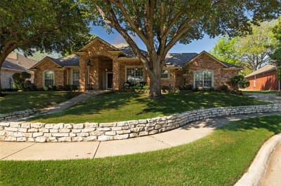 5593 Greenview Court, North Richland Hills TX 76148 - Photo 3