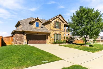 2820 Mariposa Drive, Grand Prairie TX 75054
