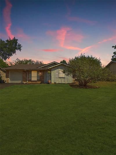 1104 Crane Drive, Euless TX 76039 - Photo 2