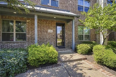 4270 Cascade Sky Drive, Arlington TX 76005 - Photo 2