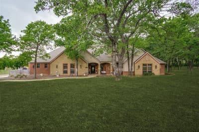 101 Oakwood Drive, Weatherford TX 76086