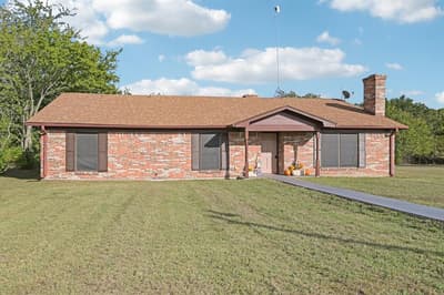 779 County Road 4123, Greenville TX 75401